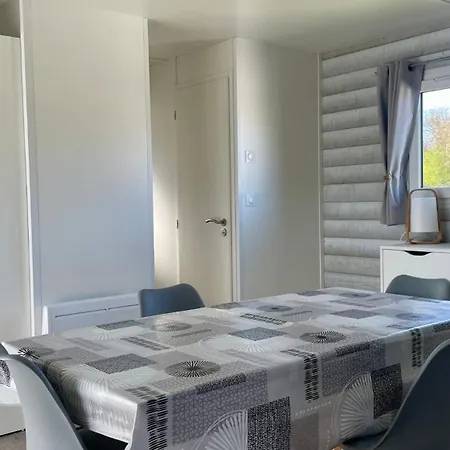 Charming Eco-lodge With Heated Pool And Jacuzzi Year Round In Charente-marit Penzion 4*